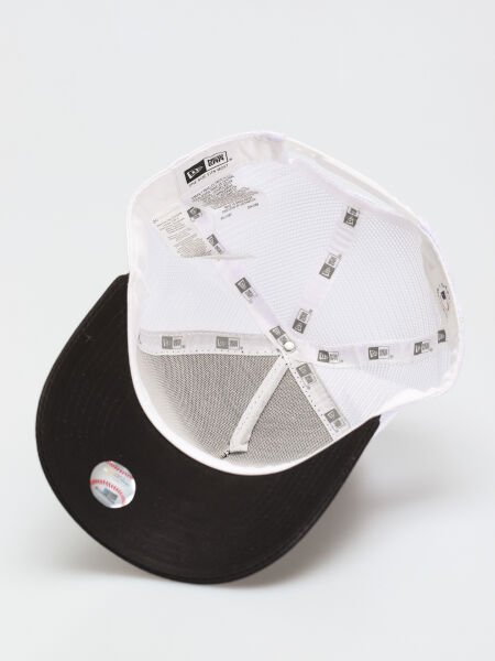 New Era Clean Trucker 2 Neyyan Siyah Şapka
