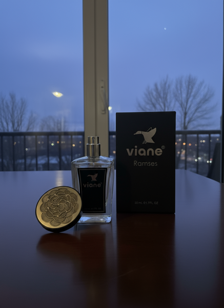 Ramses Eau de Erkek Parfüm – Karizmatik Gücün Ombre Leather Esintisi 50 ml