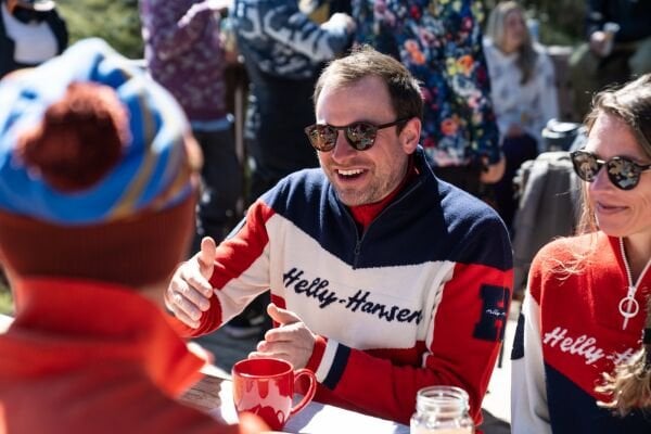 HELLY HANSEN Apres Knitted Erkek Kazak Renkli - L