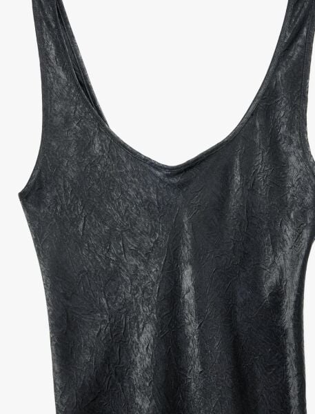 Koton Kadın Antrasit Kolsuz U Yaka Slim Fit Saten Midi Abiye Elbise 6Sak80115Uw