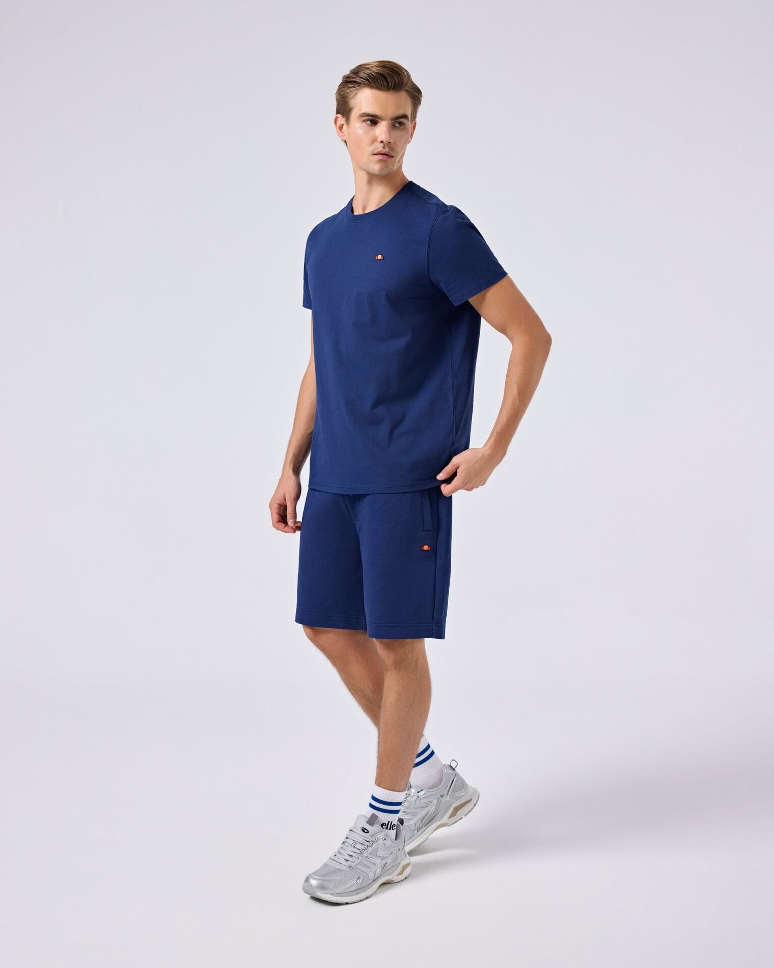 ELLESSE ERKEK TİŞÖRT 6SM5069 XXL - Navy