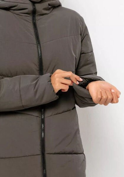 Jack Wolfskin KAROLINGER LONG JKT W Kadın Mont Kahverengi - XS