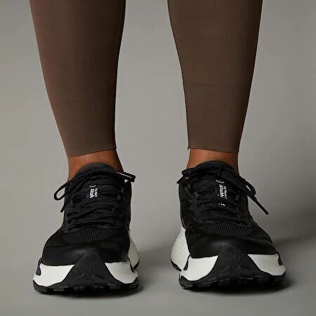 The North Face Altamesa 300 Kadın Patika Koşu Ayakkabısı Siyah - 40.5